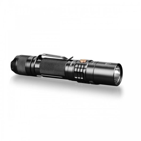 UC35 V2.0 XP-L HI V3 | 1000 lm | 266m